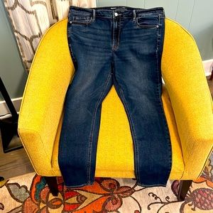 Old Navy Jeans - Size 16 - Mid-Rise Rockstar Super Skinny